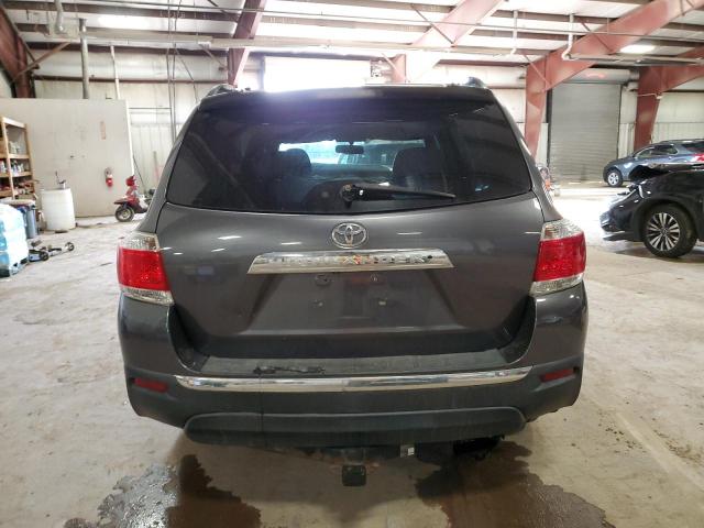 5TDZA3EH5CS018032 | 2012 Toyota highlander base