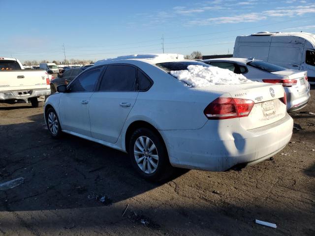 2015 VOLKSWAGEN PASSAT S - 1VWAS7A30FC004408