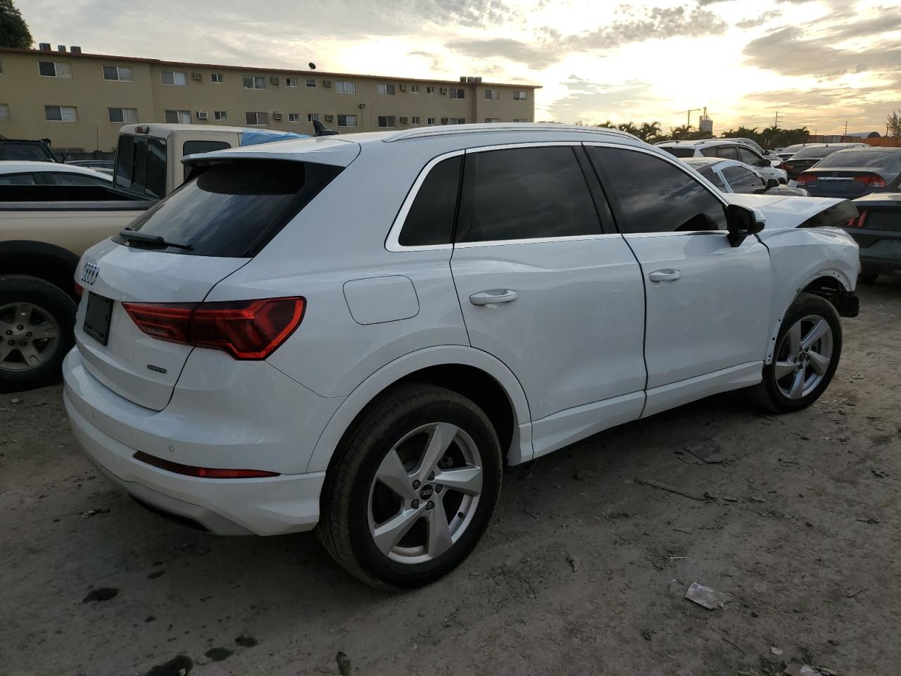 WA1AUCF32N1110586 2022 Audi Q3 Premium 40