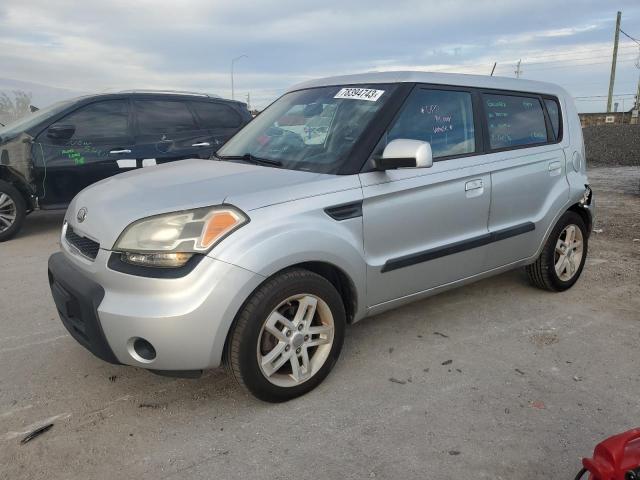 2010 Kia Soul +