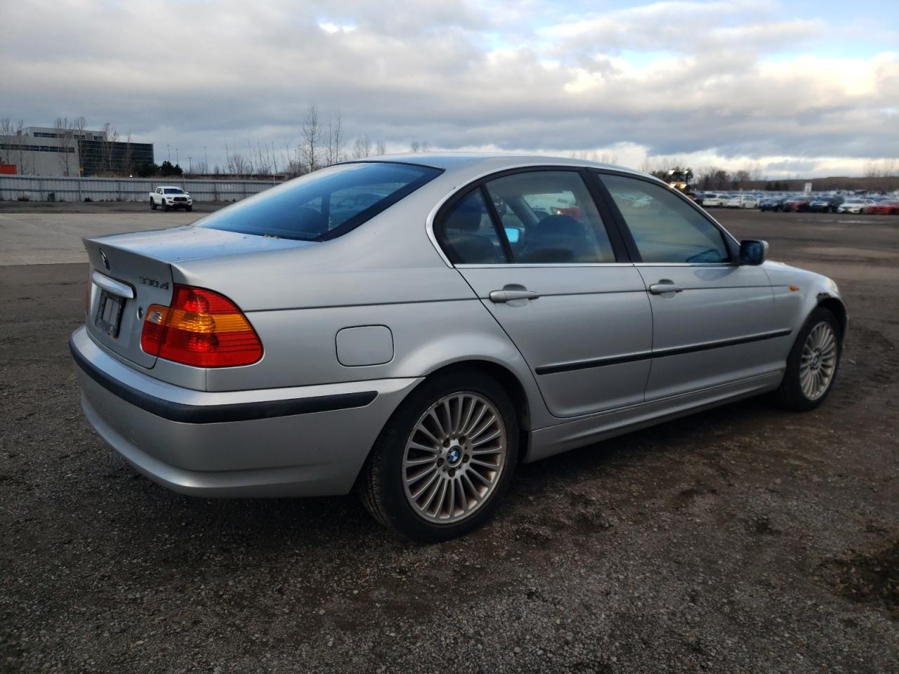 wbaew534x2pg16797 WBAEW534X2PG16797 2002 BMW 330 Xi