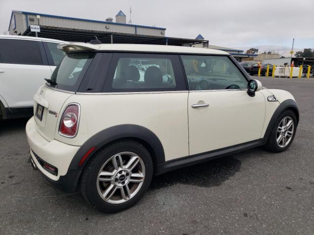 2011 MINI Cooper - Image 3