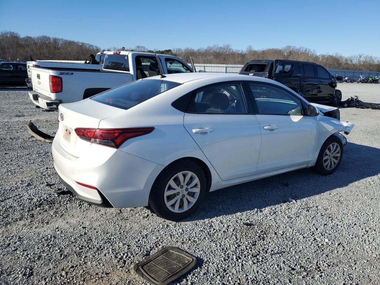 3KPC24A38KE046743 2019 Hyundai Accent Se