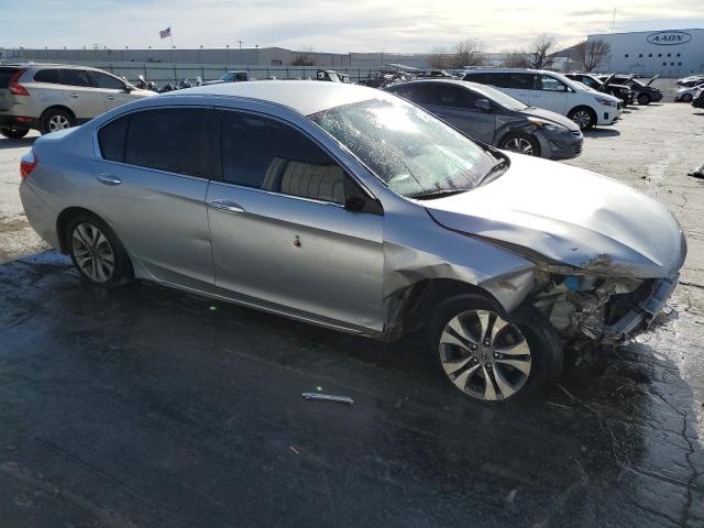 1HGCR2F32FA017676 | 2015 HONDA ACCORD LX