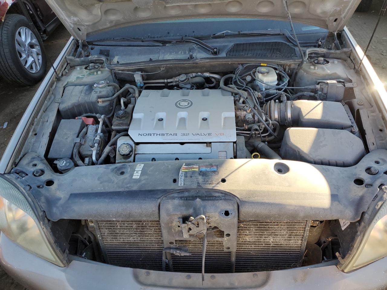 1G6KD57Y82U168876 2002 Cadillac Deville