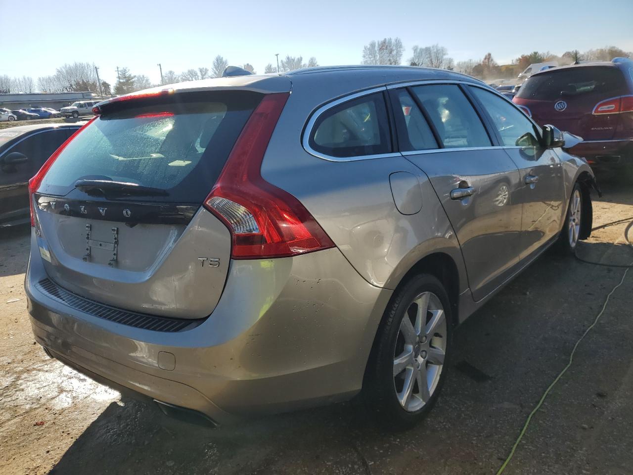 YV140MEM2G1293578 2016 Volvo V60 T5 Platinum