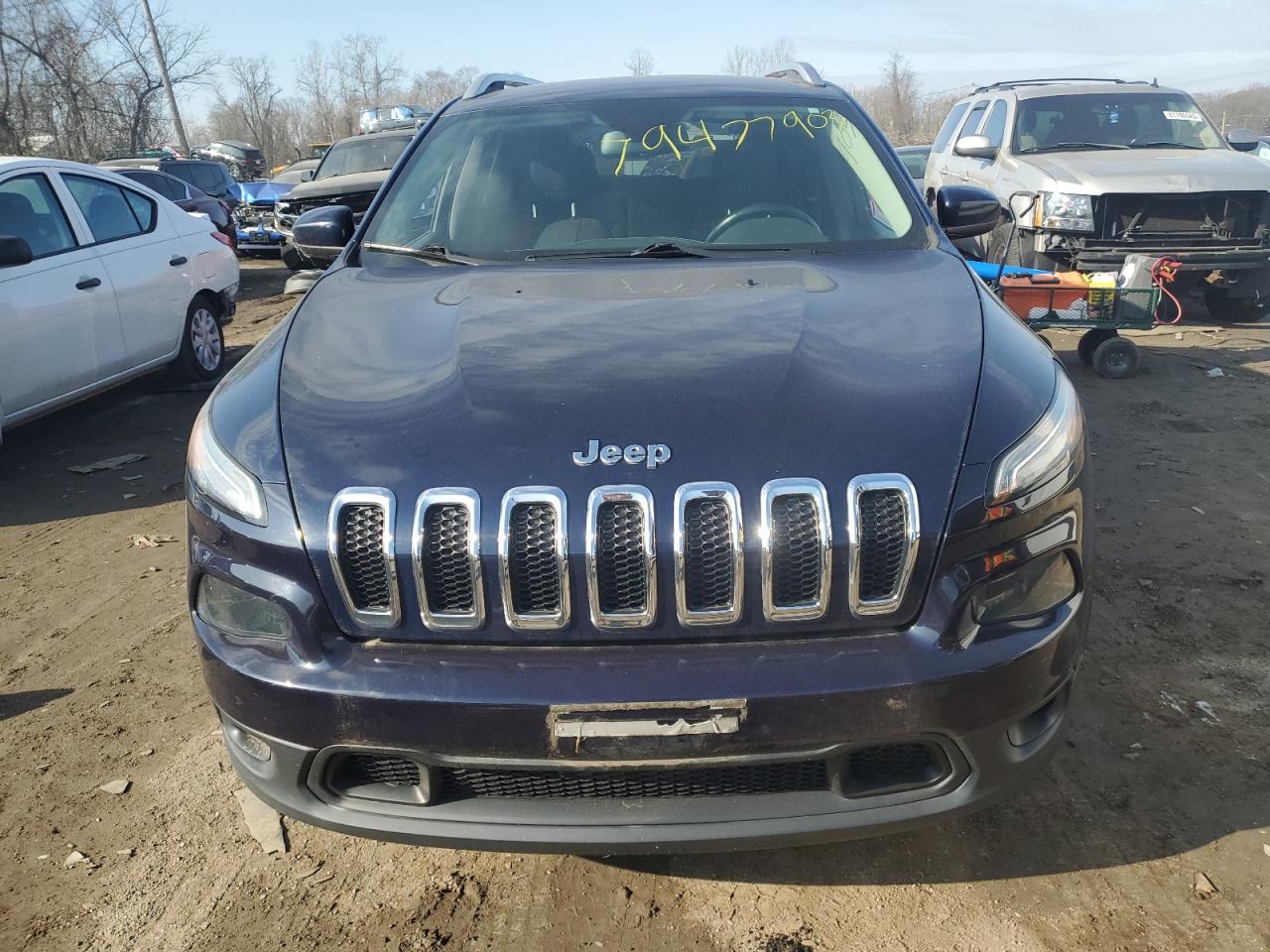 1C4PJLCB8FW596118 2015 Jeep Cherokee Latitude