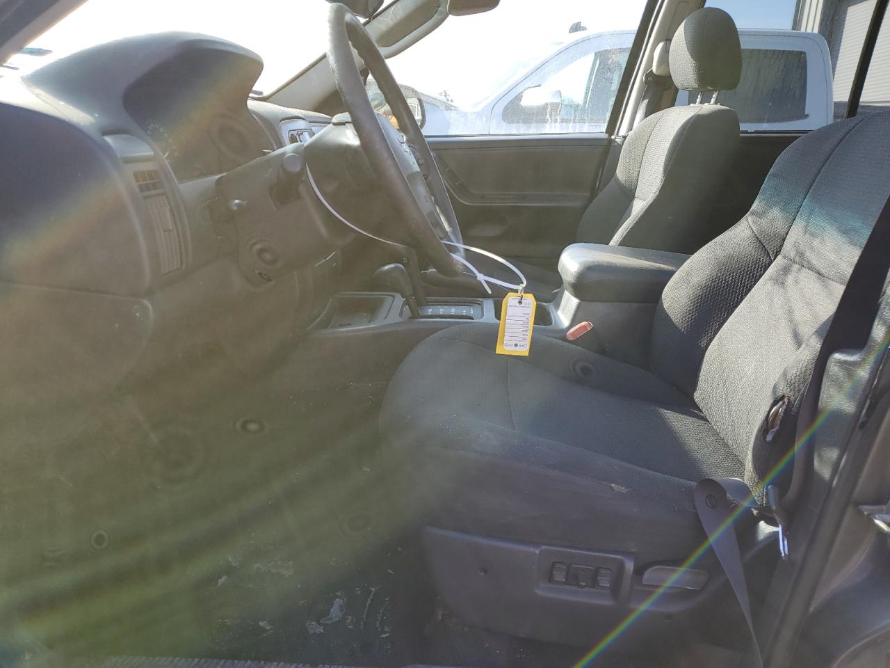 1J4GW48SX2C180058 2002 Jeep Grand Cherokee Laredo