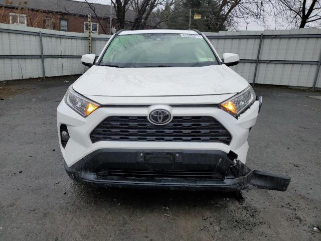 JTMP1RFV3KD040152 | 2019 TOYOTA RAV4 XLE