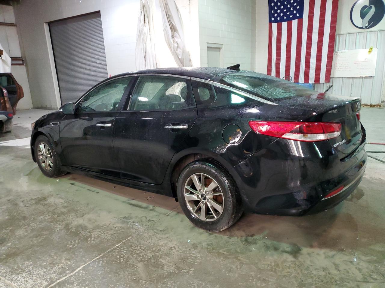 5XXGT4L31JG215759 2018 Kia Optima Lx