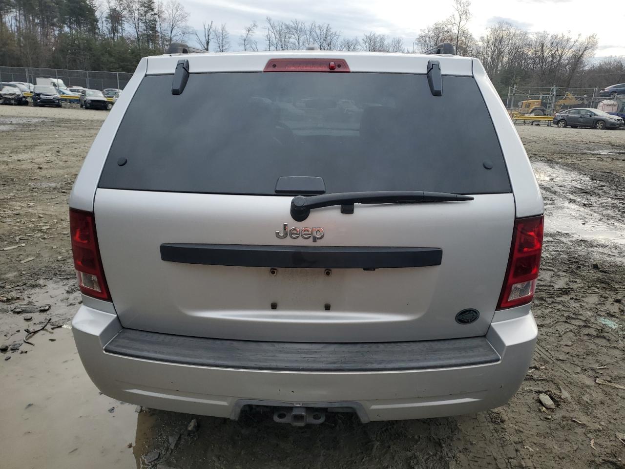 1J4GS48KX5C658303 2005 Jeep Grand Cherokee Laredo