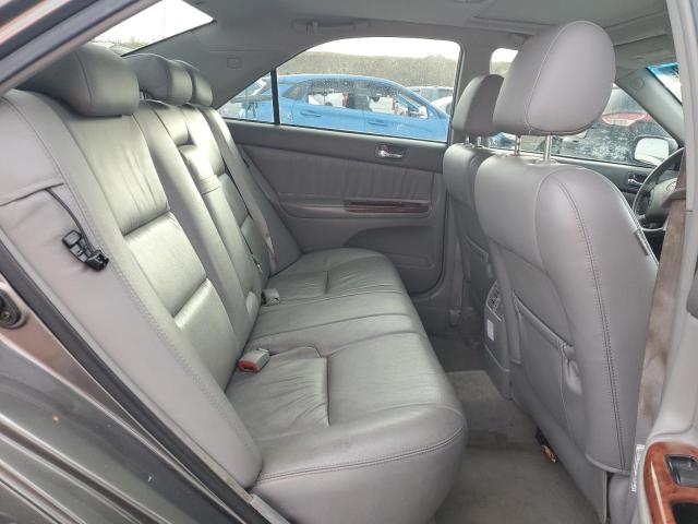 2005 Toyota Camry - Image 10
