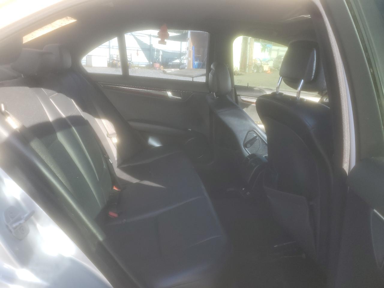 wddgf54x89f221850 WDDGF54X89F221850 2009 Mercedes-Benz C 300