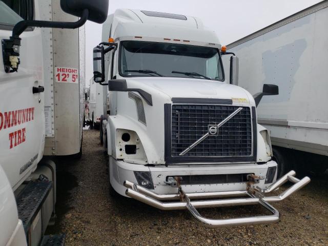 VOLVO VN VNL 2007 white tractor diesel 4V4NC9TG87N436283 photo #1