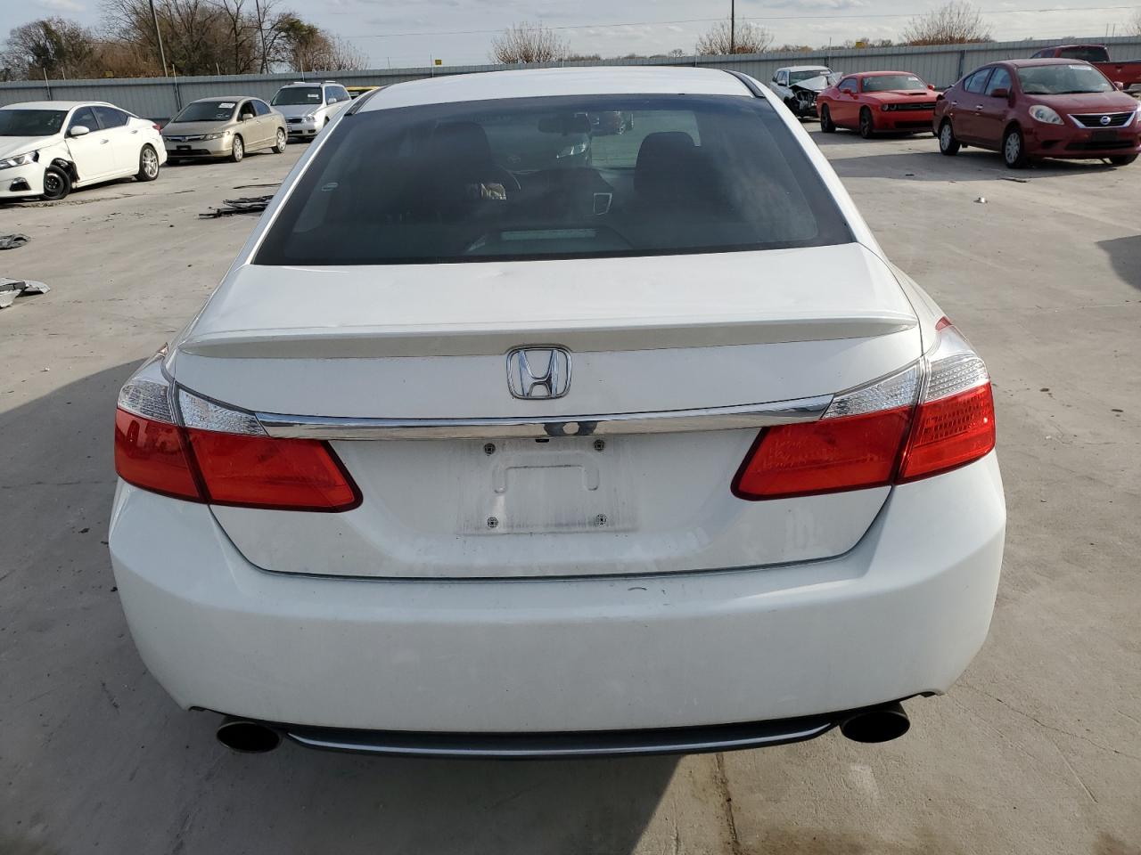 1HGCR2F58FA193567 2015 Honda Accord Sport