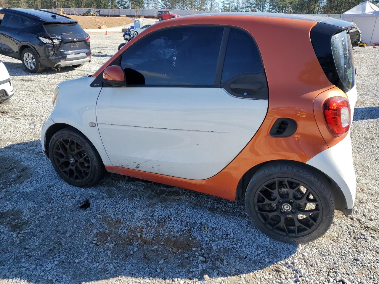 2016 Smart Fortwo vin: WMEFJ5DA1GK076477