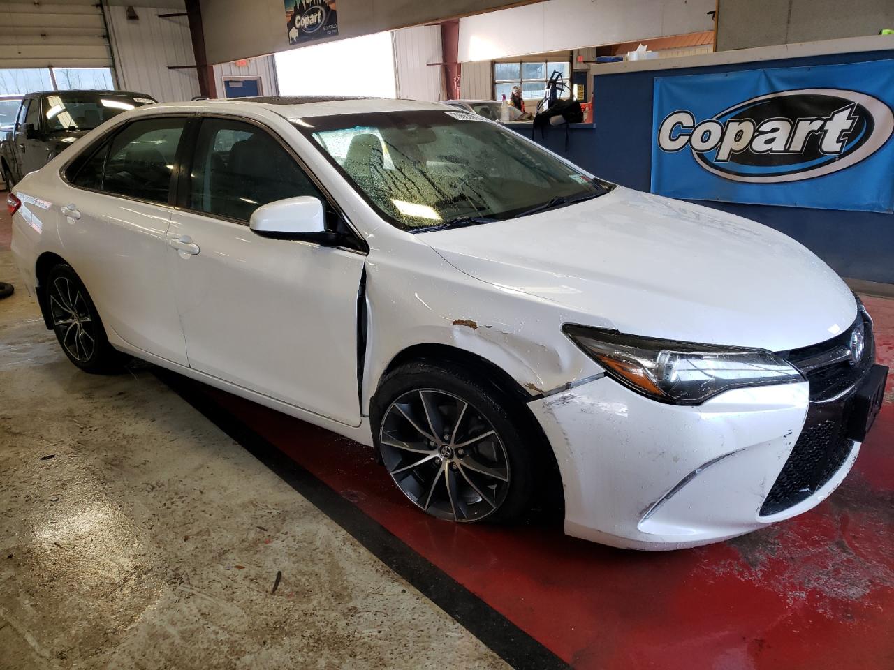 2015 Toyota Camry Le vin: 4T1BF1FKXFU498615