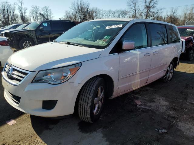 2009 Volkswagen Routan SE