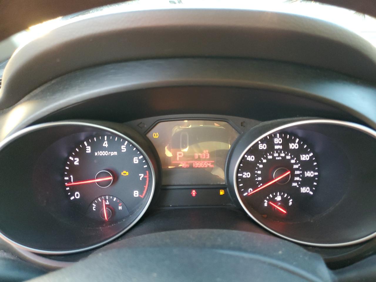 kndmb5c19f6040161 KNDMB5C19F6040161 2015 Kia Sedona Lx