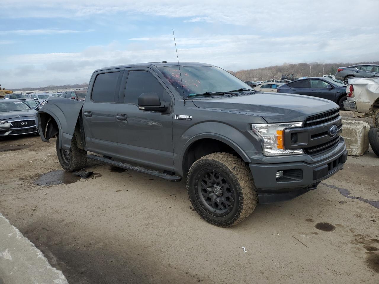 1FTEW1EGXJFD00238 2018 Ford F150 Supercrew