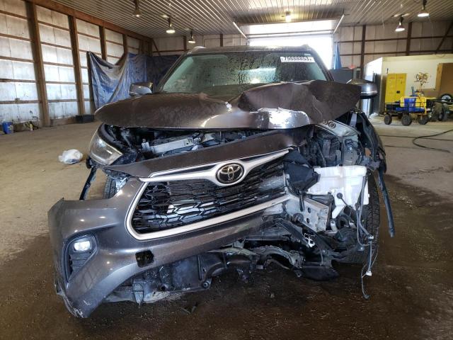 VIN 5TDGZRBH2MS125936 2021 Toyota Highlander, Xle no.5