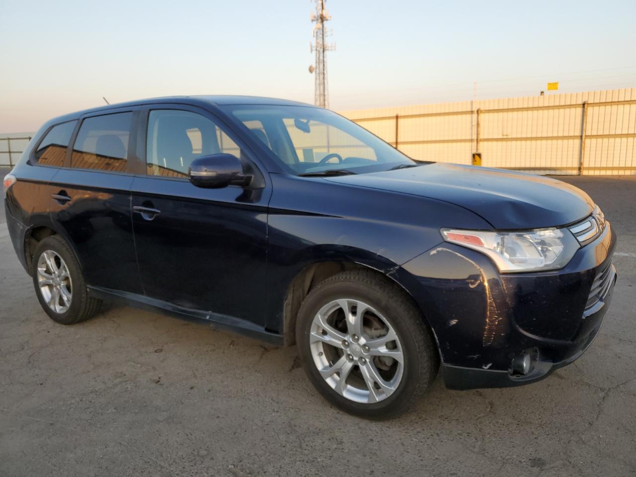 ja4ad3a31ez001545 JA4AD3A31EZ001545 2014 Mitsubishi Outlander Se