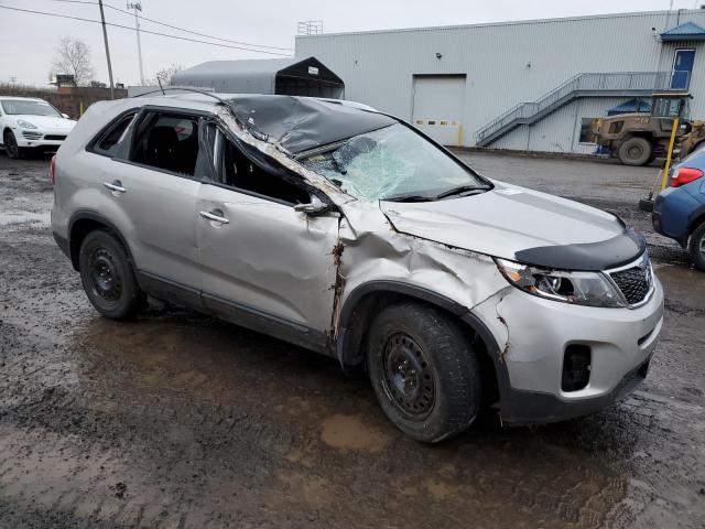 5XYKT3A6XFG561586 | 2015 KIA SORENTO LX