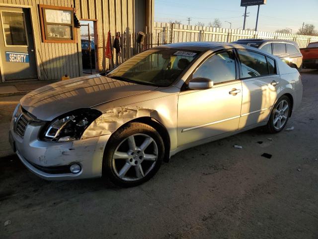 2004 Nissan Maxima SE