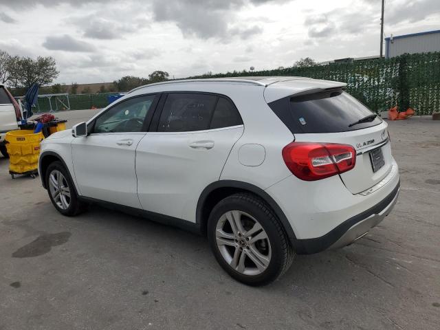 VIN WDCTG4EB7JJ490985 2018 Mercedes-Benz GLA-Class,... no.2