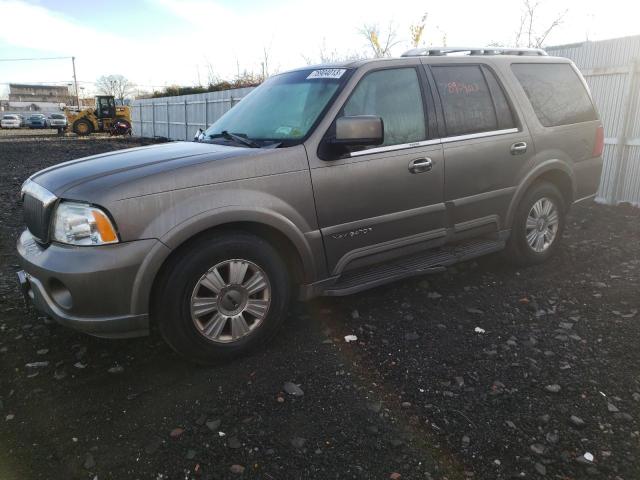 2004 Lincoln Navigator 