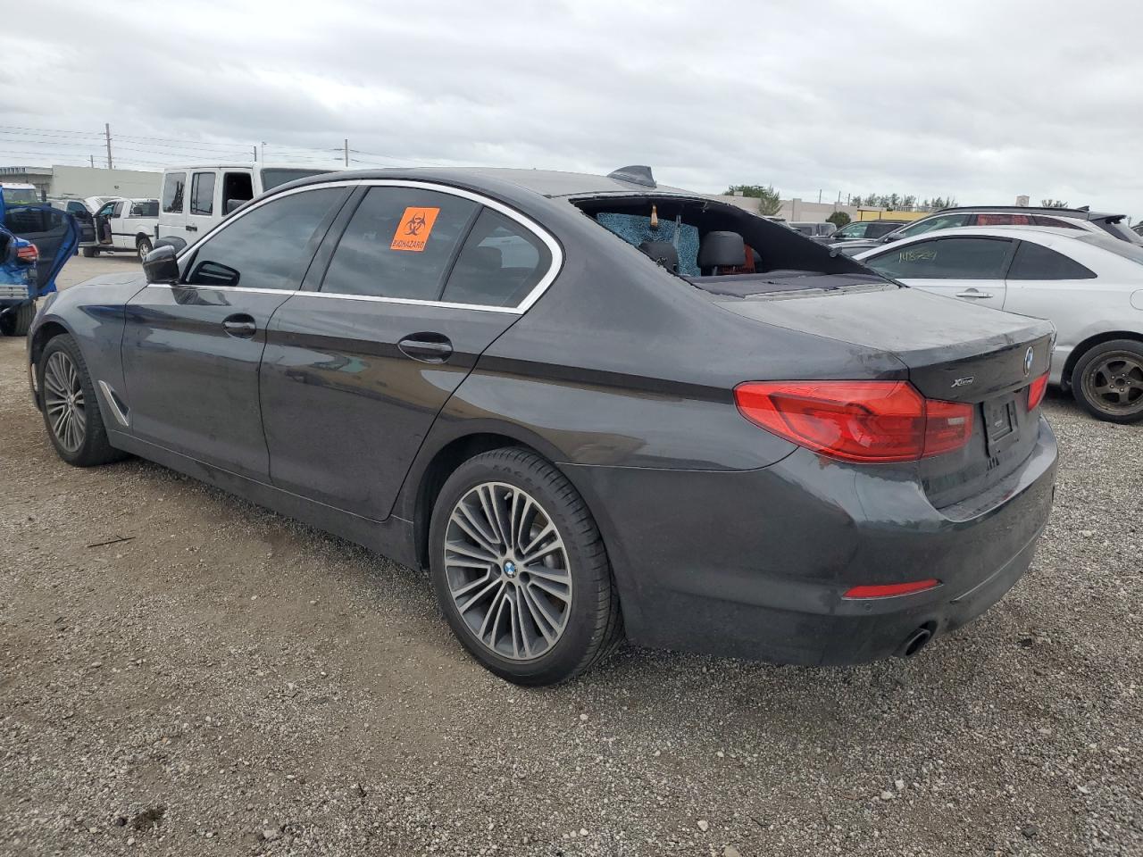 WBAJA7C56KG910034 2019 BMW 530 Xi