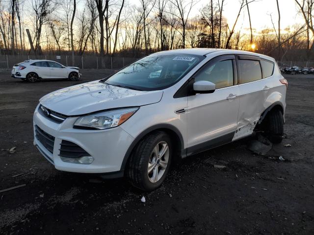 1FMCU9GXXFUA14235 | 2015 FORD ESCAPE SE