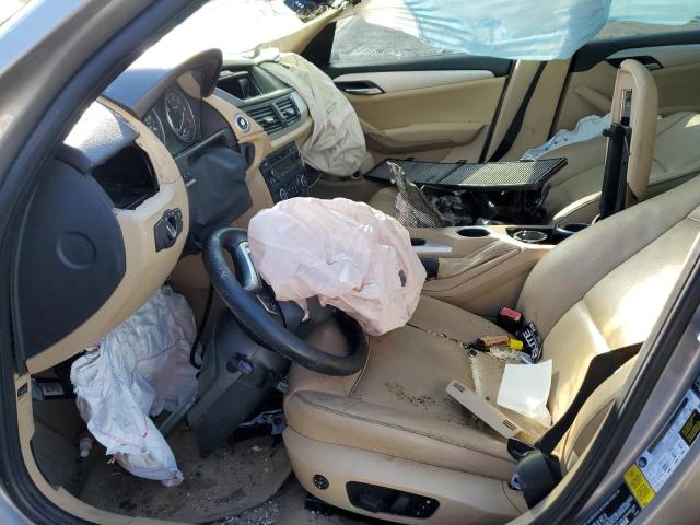 2015 BMW X1 WBAVM1C51FV316314