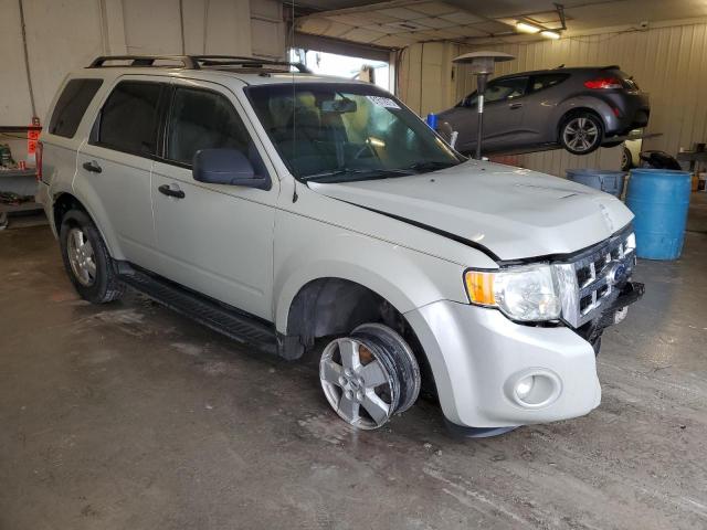 1FMCU03789KA62799 | 2009 Ford escape xlt