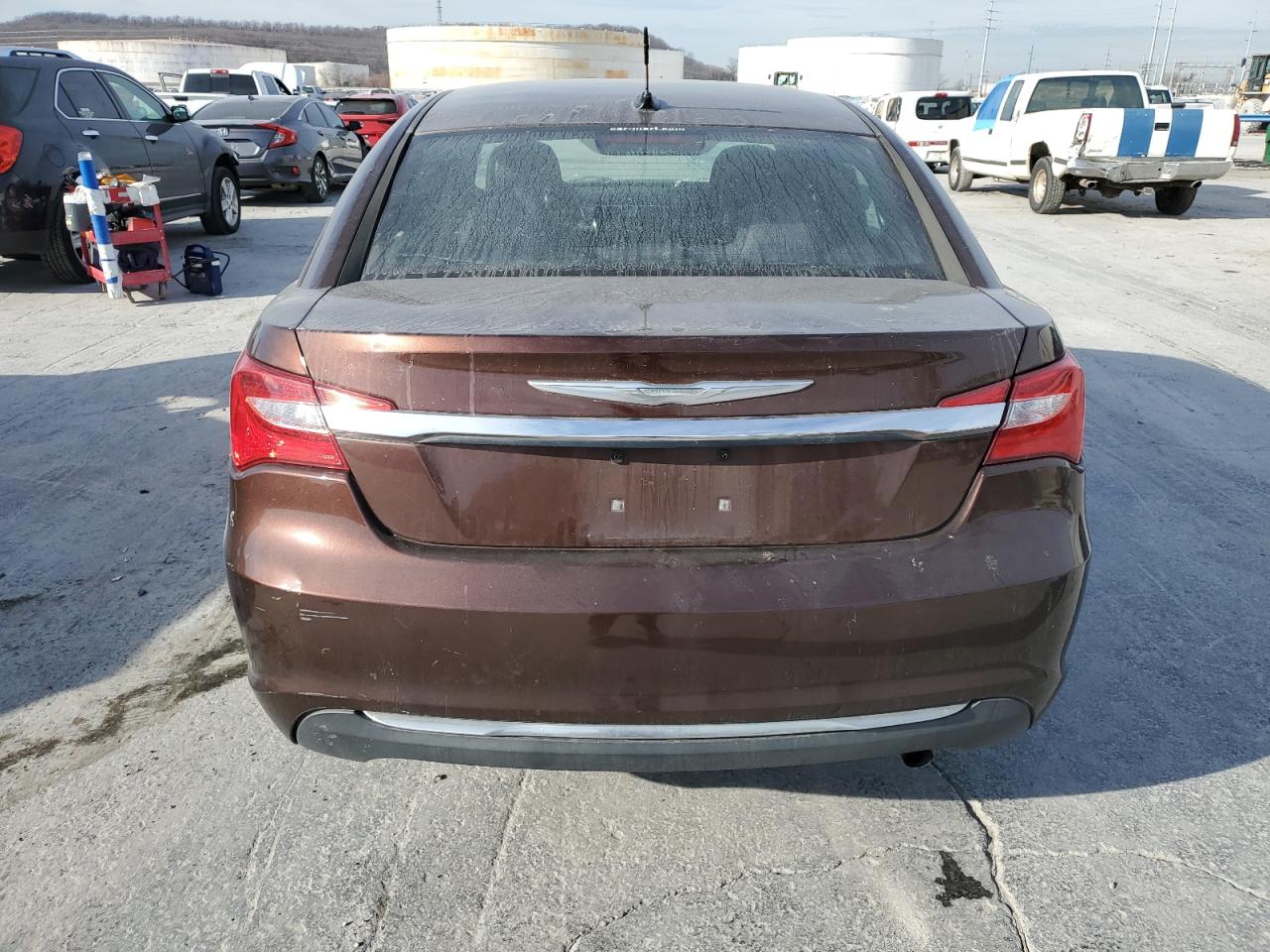 2013 Chrysler 200 Touring vin: 1C3CCBBB1DN615135