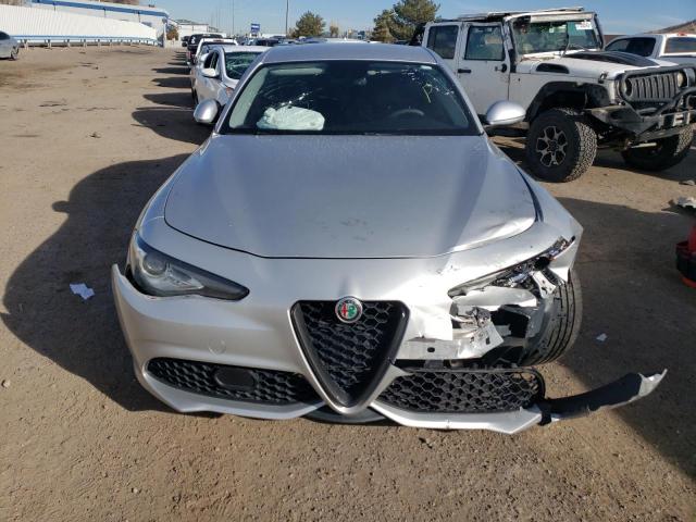 ZARFAEDN7H7533725 | 2017 ALFA ROMEO GIULIA Q4