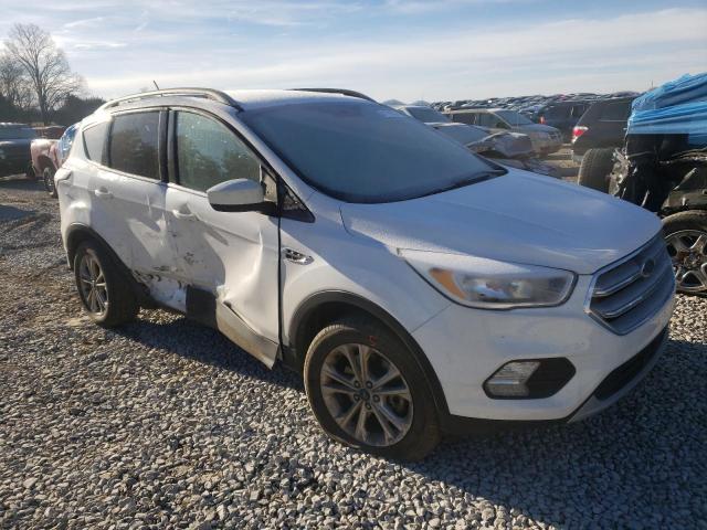 1FMCU9GD7JUA82703 | 2018 Ford escape se