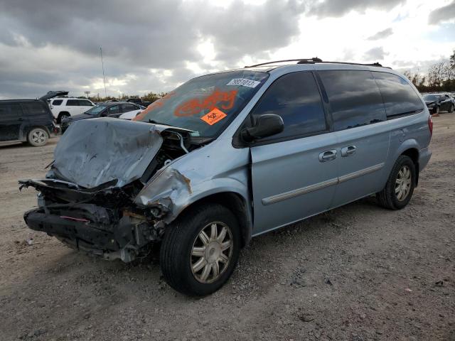 2005 Chrysler Town & Country Touring