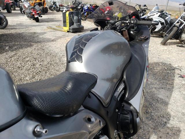 2019 SUZUKI GSX1300 RA JS1GX72B6K7101534  81523083