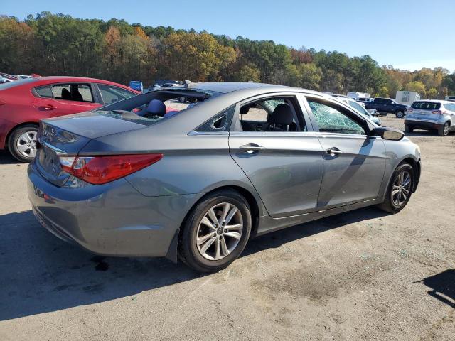 Lot #2404574311 2012 HYUNDAI SONATA GLS salvage car