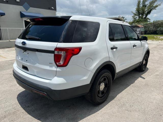 1FM5K8AR1HGD06781 | 2017 Ford explorer police interceptor