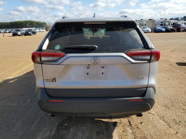 JTMW1RFV8KD018868 | 2019 TOYOTA RAV4 XLE