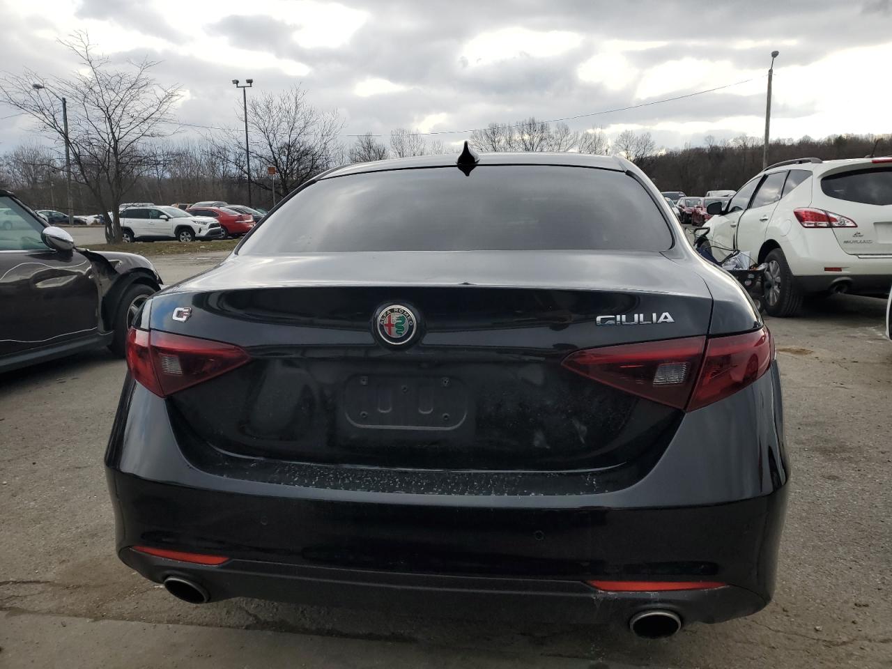 2017 Alfa Romeo Giulia Ti vin: ZARFAECN8H7558828