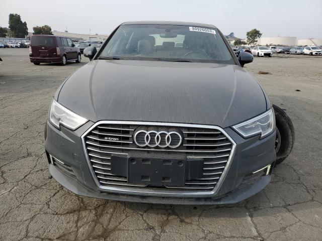 2018 AUDI A3 E-TRON - WAUUPBFF2JA068099