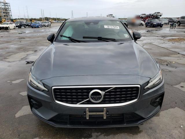 7JRA22TM8KG015933 | 2019 VOLVO S60 T6 R-D