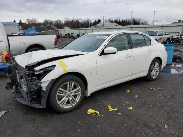 2015 INFINITI Q40 