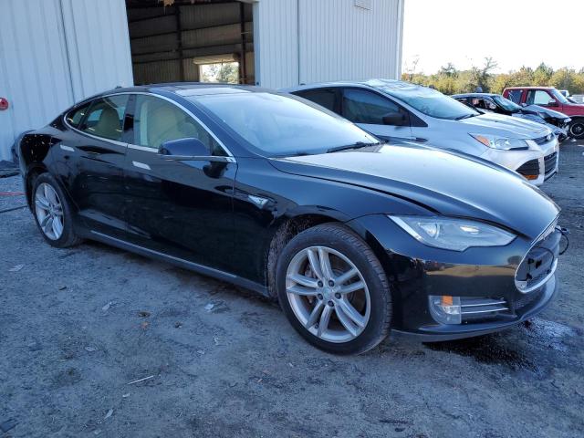 2015 TESLA MODEL S 70 - 5YJSA1S17FFP74600