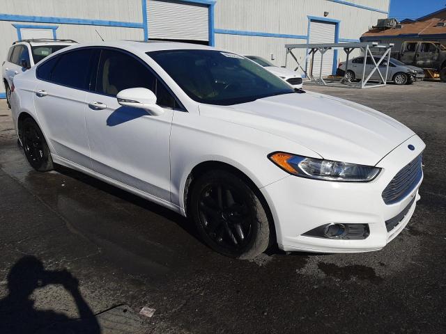 3FA6P0HD2FR145052 | 2015 FORD FUSION SE