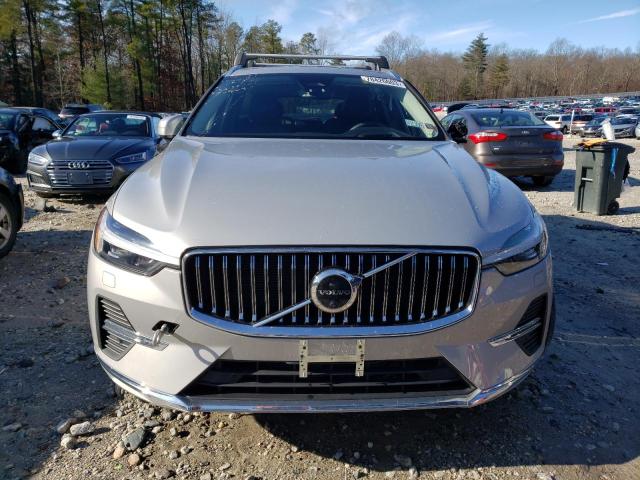 2022 VOLVO XC60 B6 IN - YV4062RL6N1074853