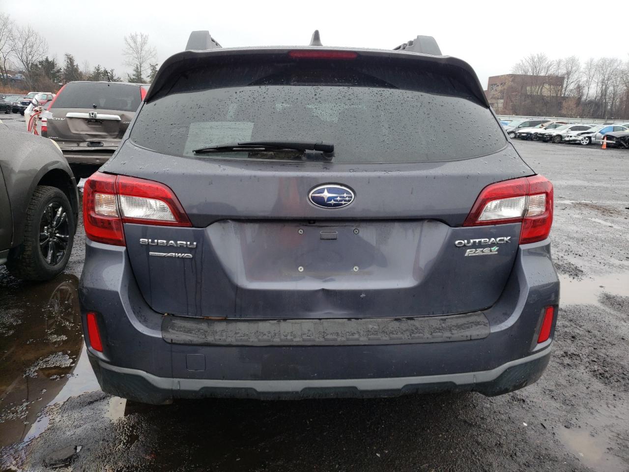 4S4BSADC6H3230371 2017 Subaru Outback 2.5I Premium